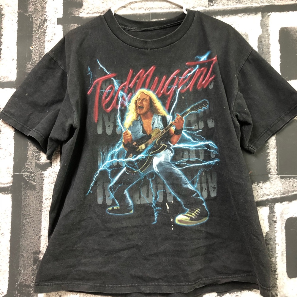 Ted Nugent 1999 vintage rock tee